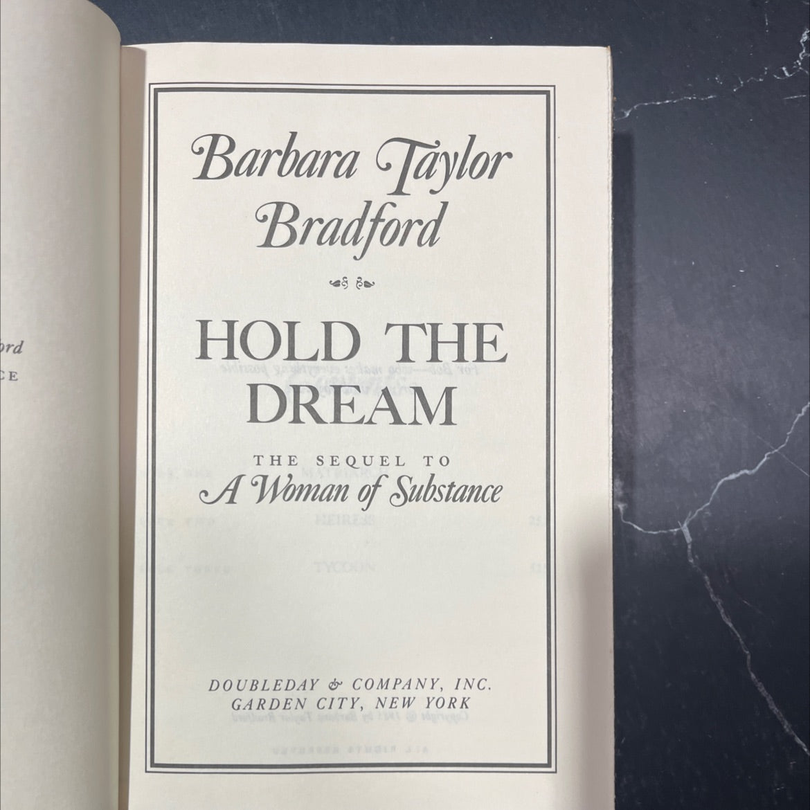 hold the dream the sequel to a woman of substance book, by Barbara Taylor Bradford, 1985 Hardcover image 2
