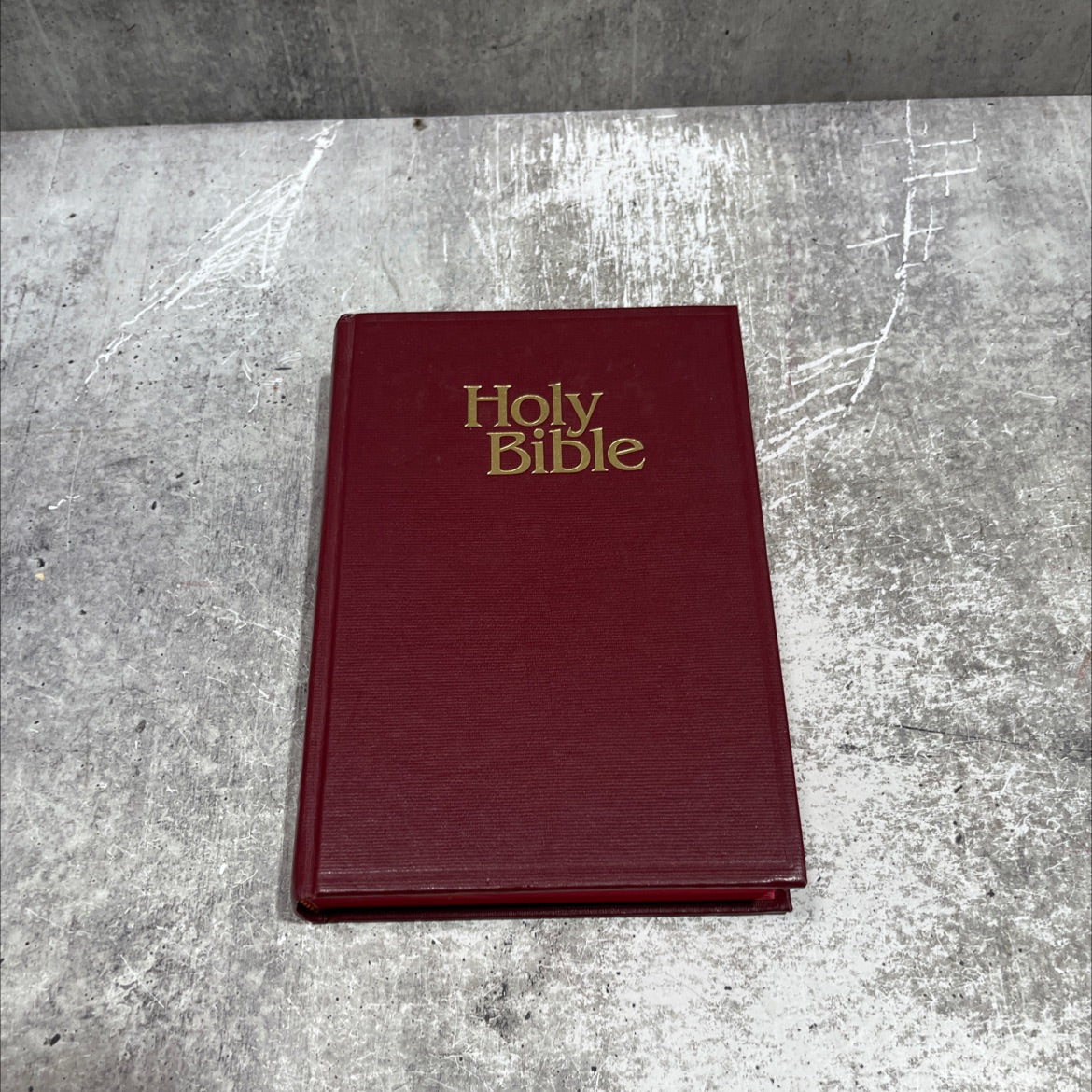holy bible, new king james version book, by Thomas Nelson, 1982 Hardcover image 1