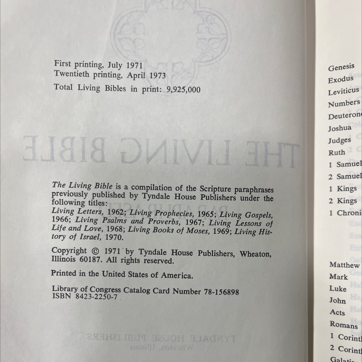 holy bible, the living bible book, by unknown, 1971 Leather image 3