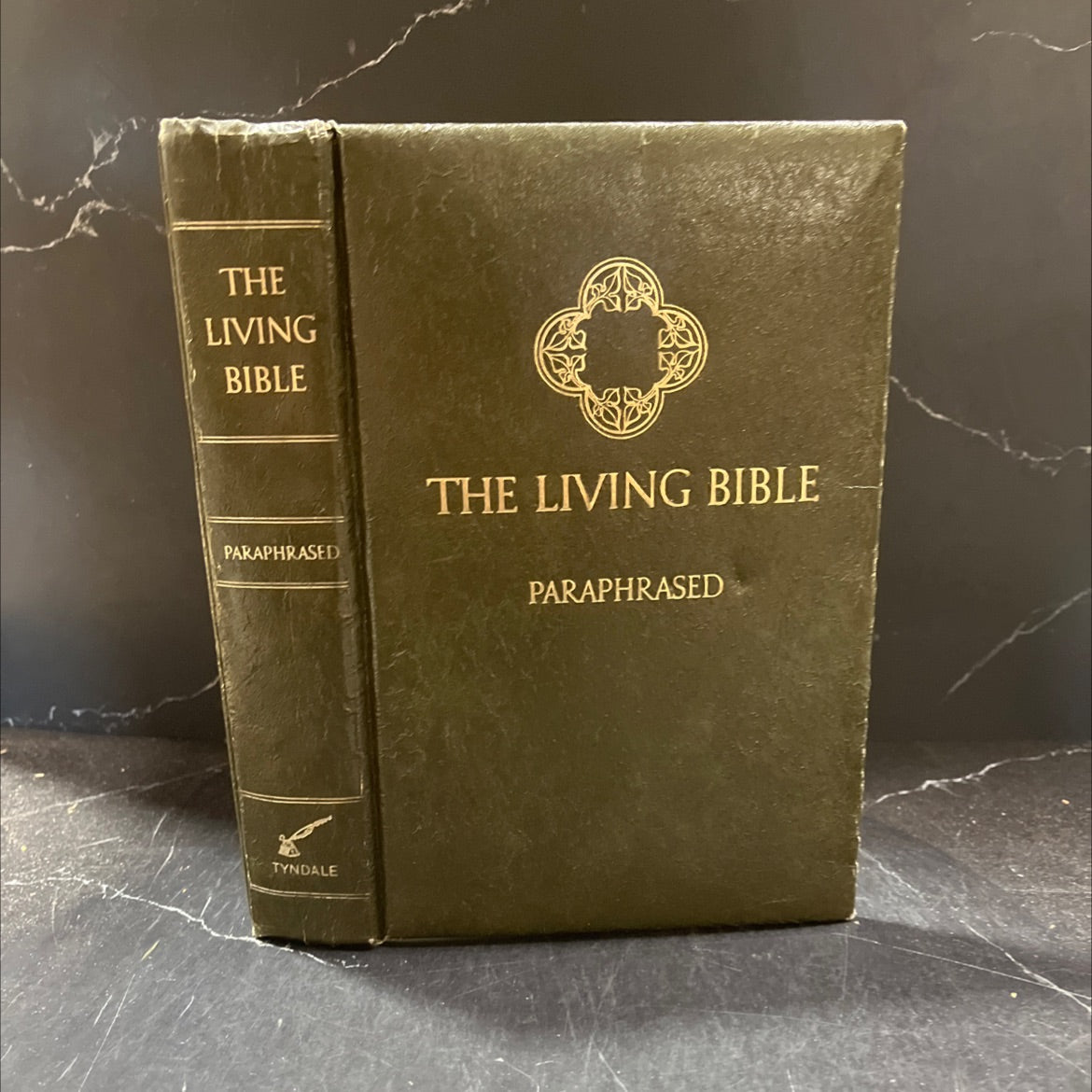holy bible: the living bible book, by not stated, 1971 Leather image 1