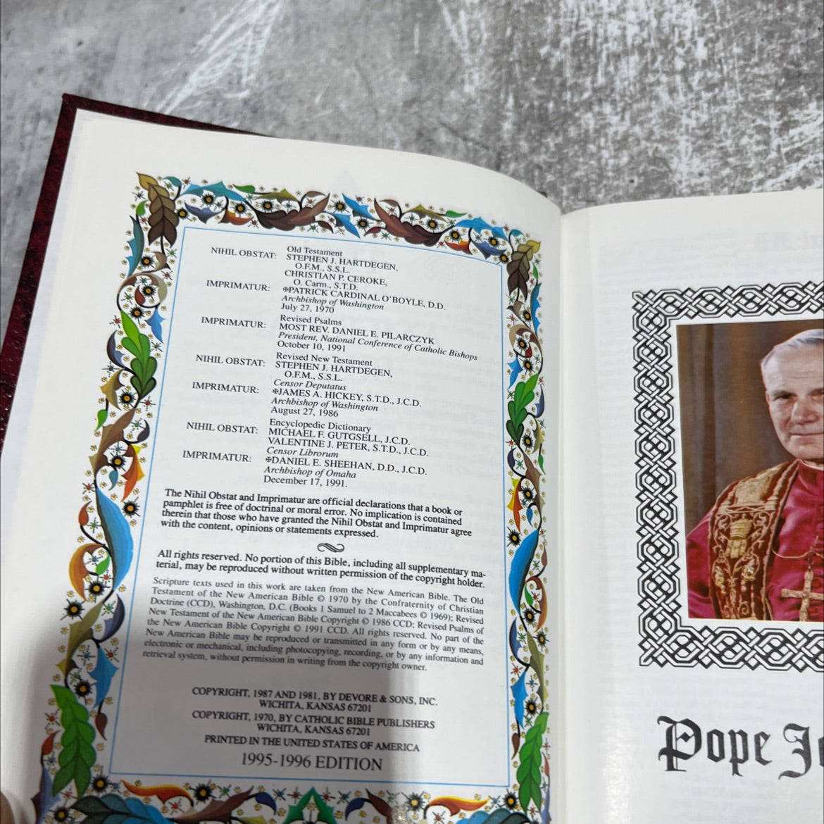 holy bible: the new american bible book, by Confraternity of Christian Doctrine, 1991 Hardcover image 3