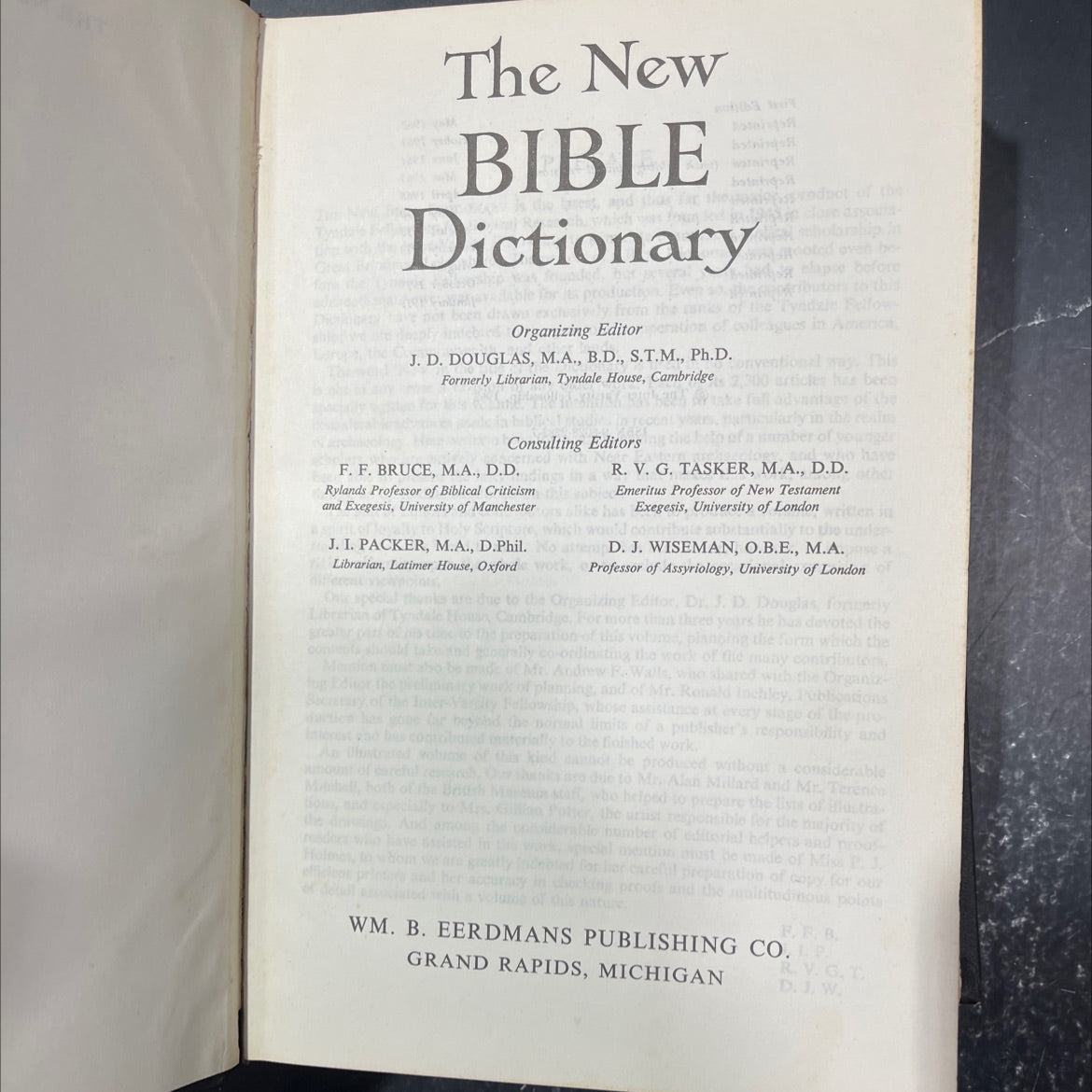 holy bible: the new bible dictionary book, by J. D. Douglas, F. F. Bruce, R. V. G. Tasker, D. J. Wiseman, 1977 Hardcover image 2
