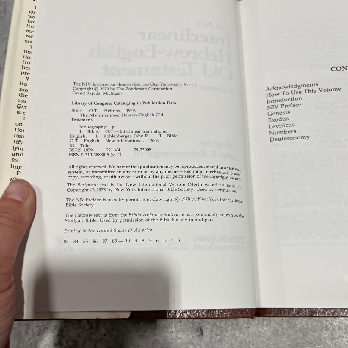 holy bible: the niv interlinear hebrew-english old testament, vol. 1 book, by john r. kohlenberger iii, 1979 Hardcover image 3