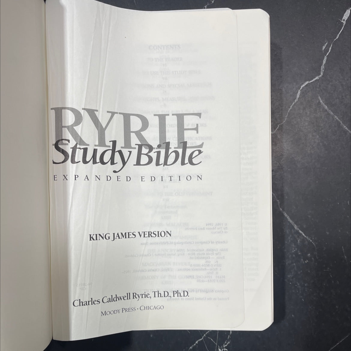 holy bible: the ryrie study bible expanded edition book, by charles caldwell ryrie, 1994 Leather image 2
