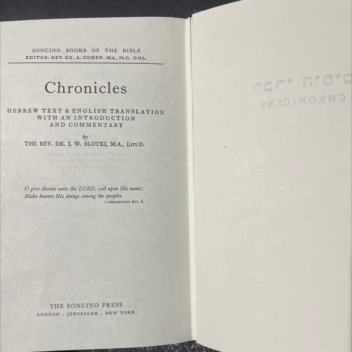 holy bible chronicles book, by rev. dr. i. w. slotki, 1975 Hardcover image 2