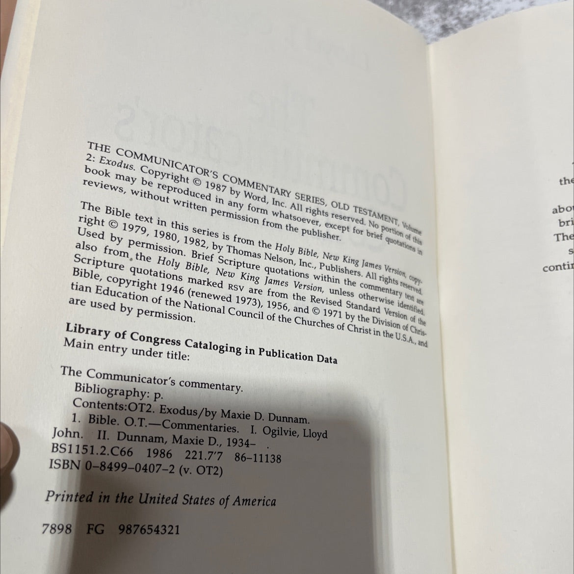holy bible communicator's commentary exodus book, by Maxie D. Dunnam, 1987 Hardcover image 3