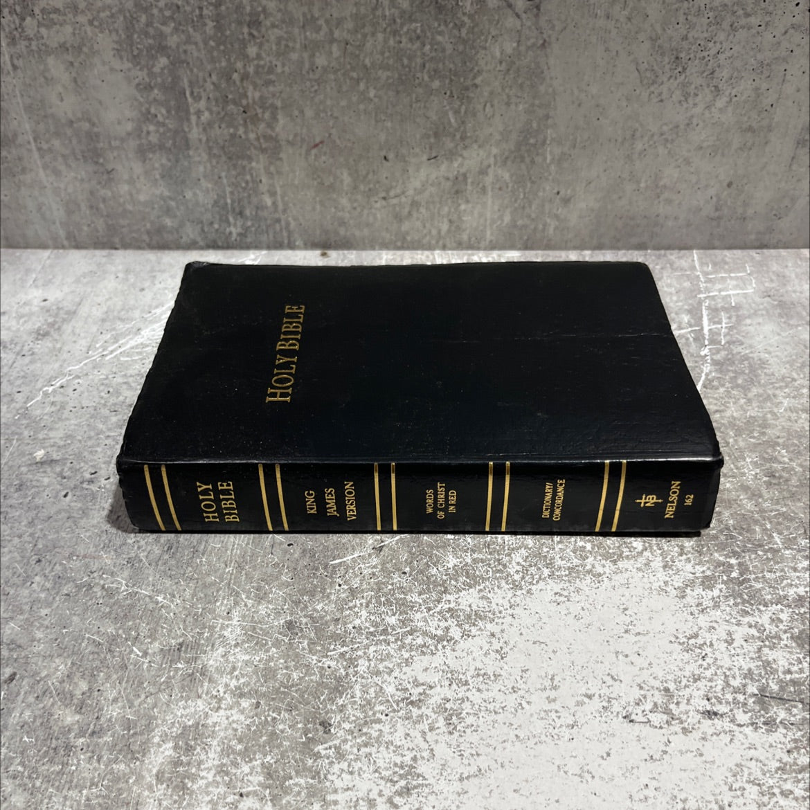 holy bible containing the old and new testaments authorized king james version book, by unknown, 2001 Leather image 4