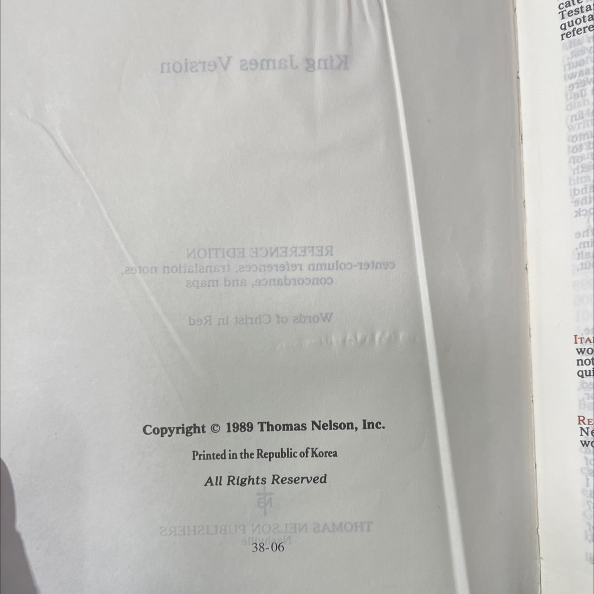holy bible containing the old and new testaments king james version reference edition book, by unknown, 1989 Leather image 3