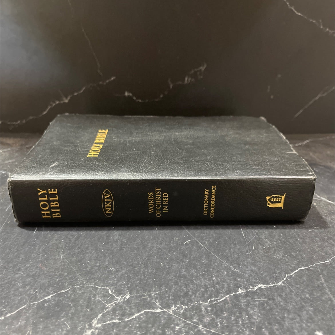 holy bible containing the old and new testaments nkjv new king james version book, by Thomas Nelson, 1982 Hardcover image 1
