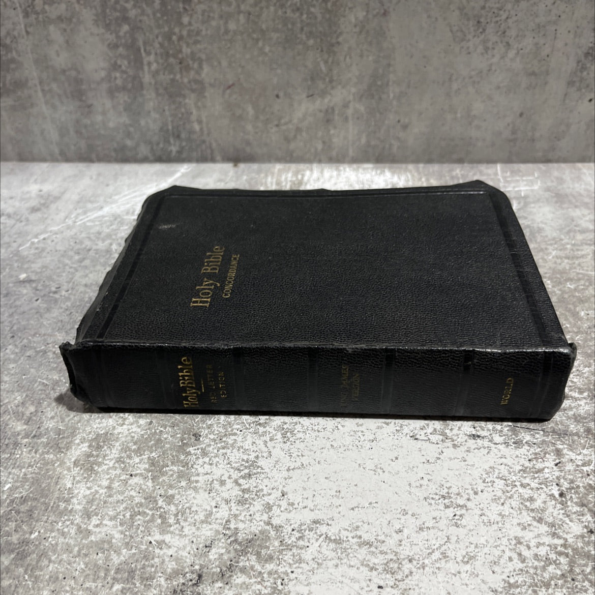 holy bible containing the old and new testaments translated out of the original tongues and with the former image 4