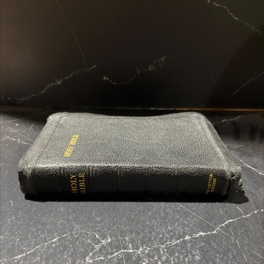 holy bible containing the old and new testaments translated out of the original tongues book, by not stated, 1939 image 1