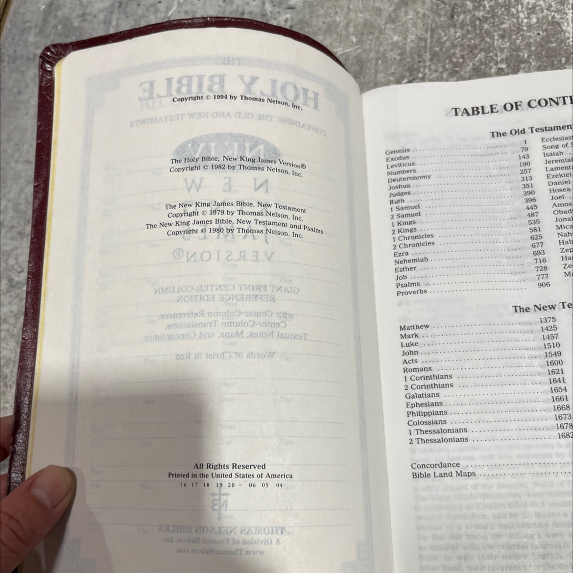 holy bible containing the old and new testaments book, by not stated, 1994 Leather image 3