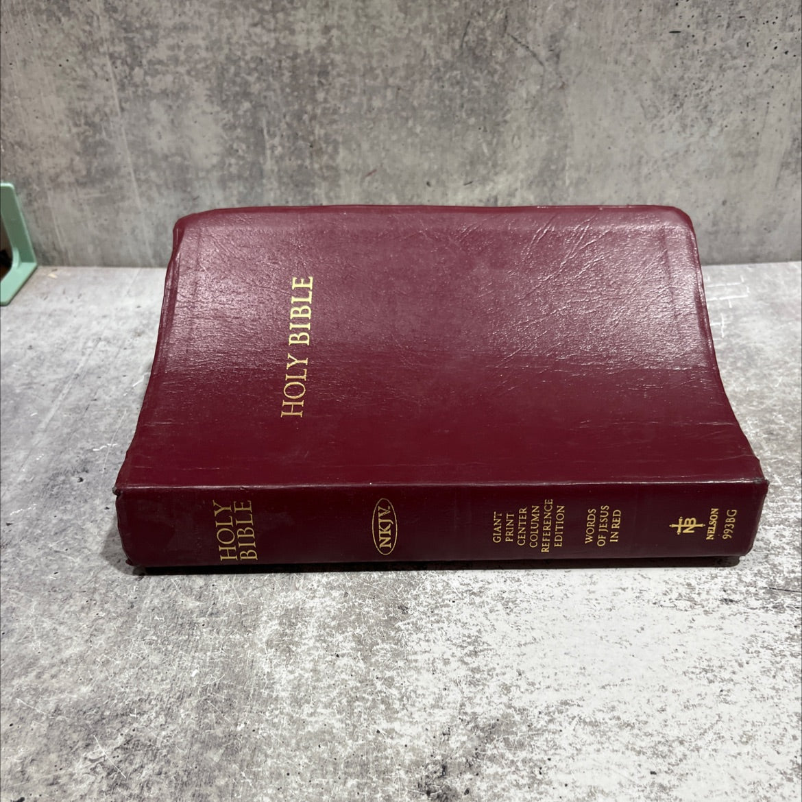holy bible containing the old and new testaments book, by not stated, 1994 Leather image 4