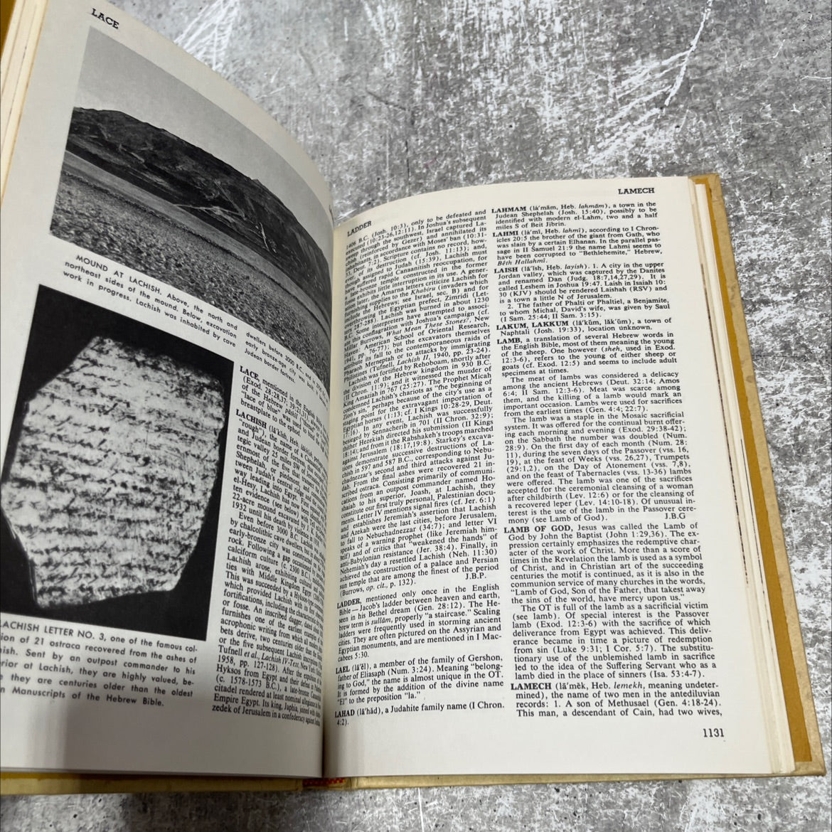 holy bible encyclopedia in story and pictures book, by H. S. Stuttman Co., Inc., 1968 Hardcover image 4