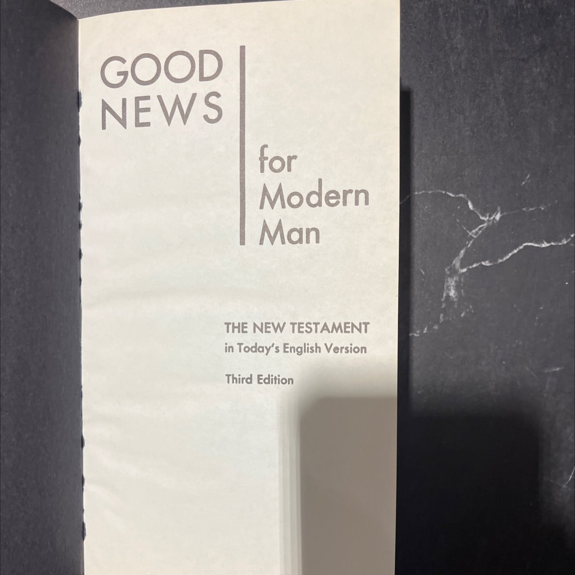 holy bible good news for modern man the new testament in today's english version book, by American Bible Society, 1971 image 2