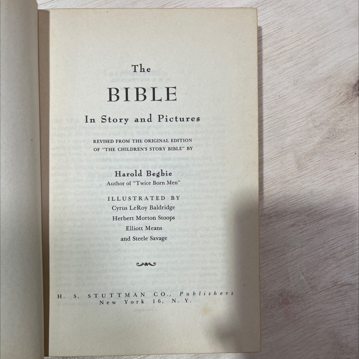 holy bible in story and pictures book, by harold begbie, 1956 Hardcover, Vintage image 2