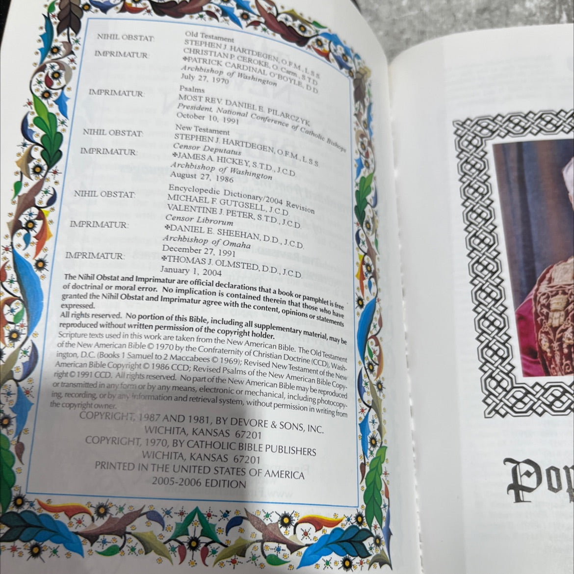 holy bible new american bible book, by Confraternity of Christian Doctrine, 1991 Leather image 3