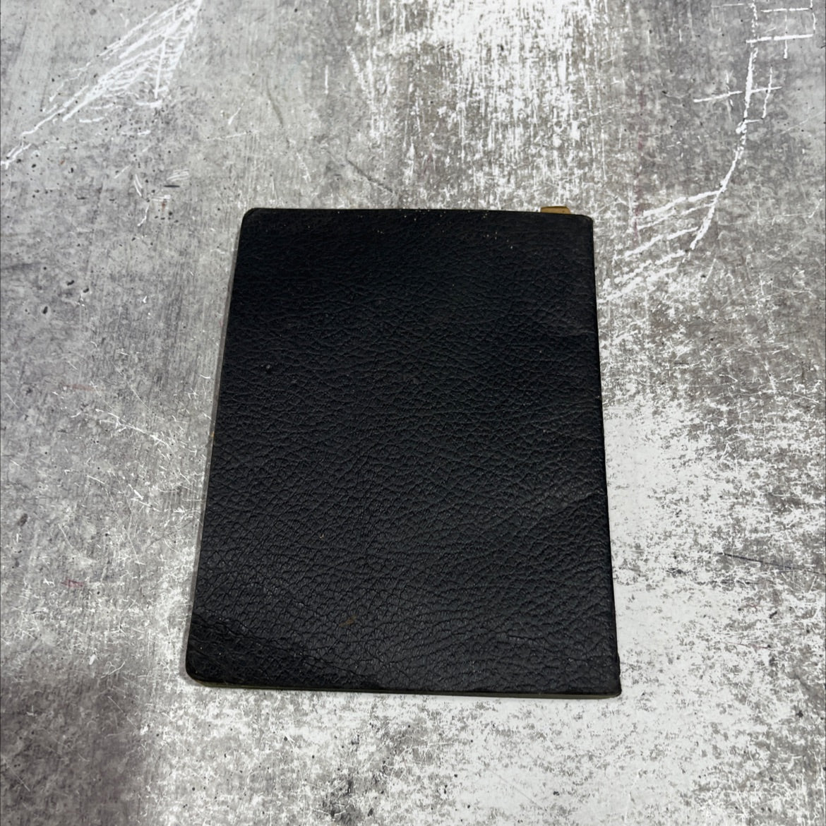 holy bible new testament of our lord and saviour jesus christ book, by unknown, 1970 Leather image 4
