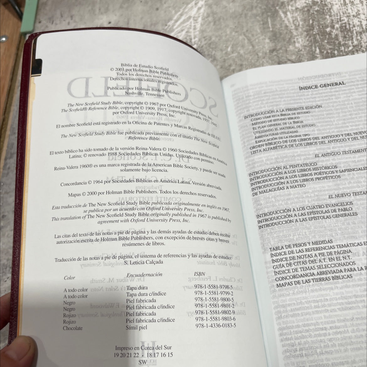 holy bible scofield study bible book, by Dr. C. I. Scofield, 2014 Leather image 3