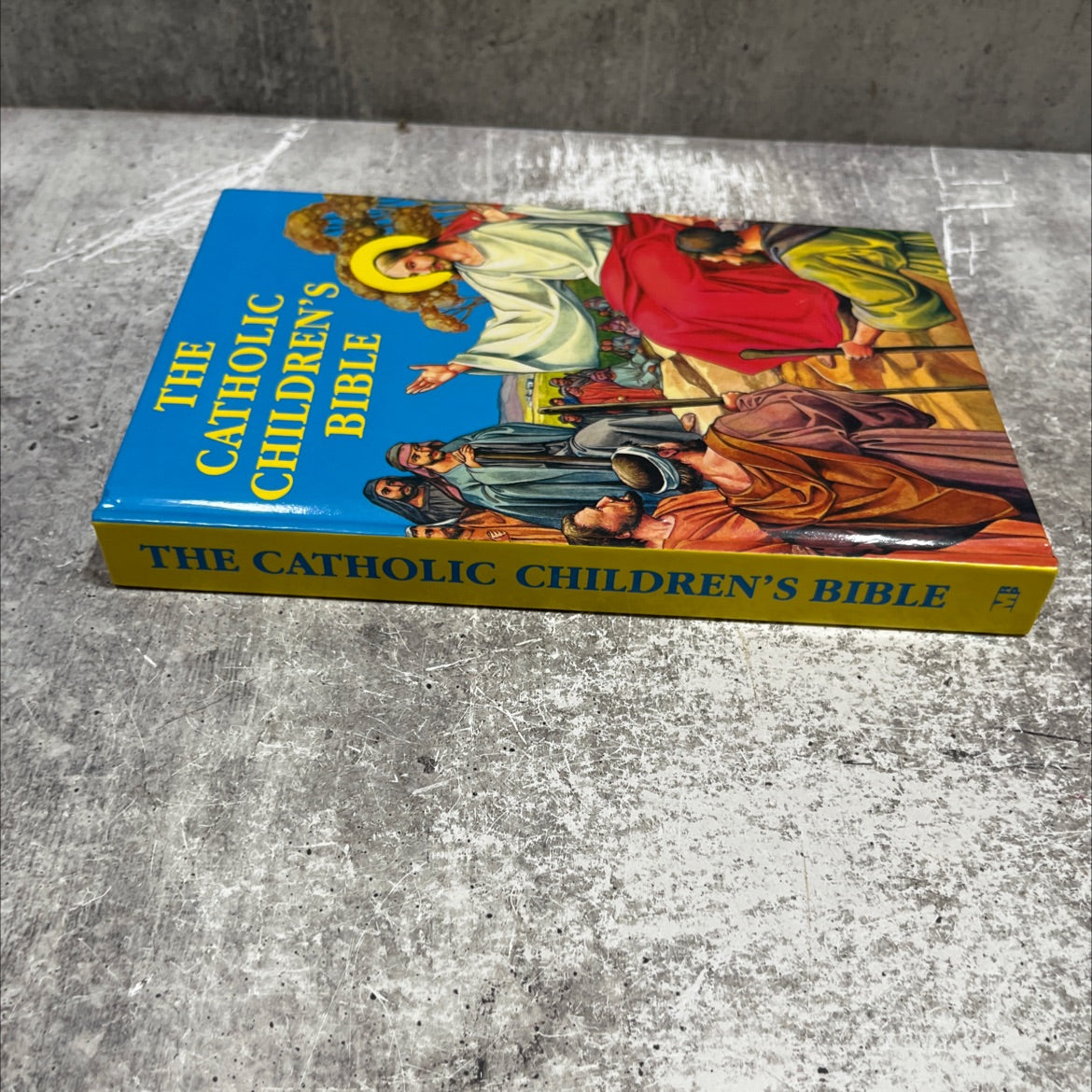 holy bible the catholic children's bible the testament testamen testament book, by sister mary theola s.s.n.d., 1983 image 4
