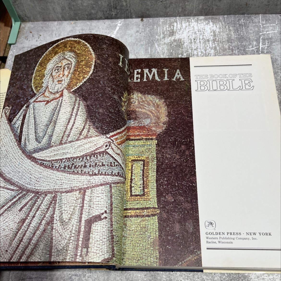 holy bible the emia book, by unknown, 1973 Hardcover image 2