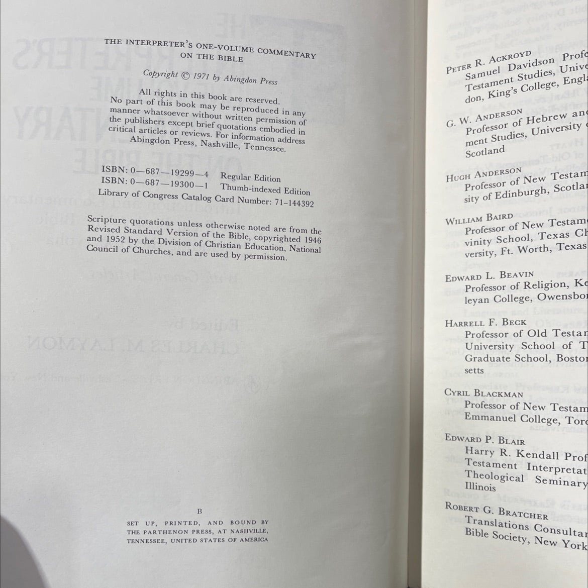 holy bible the interpreter's one-volume commentary on the bible book, by charles m. laymon, 1971 Hardcover image 3