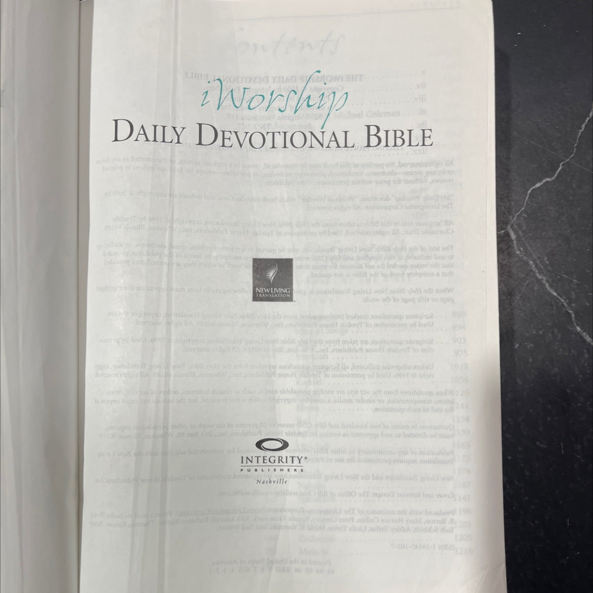 holy bible the iworship daily devotional bible book, by not stated, 2003 Leather image 2