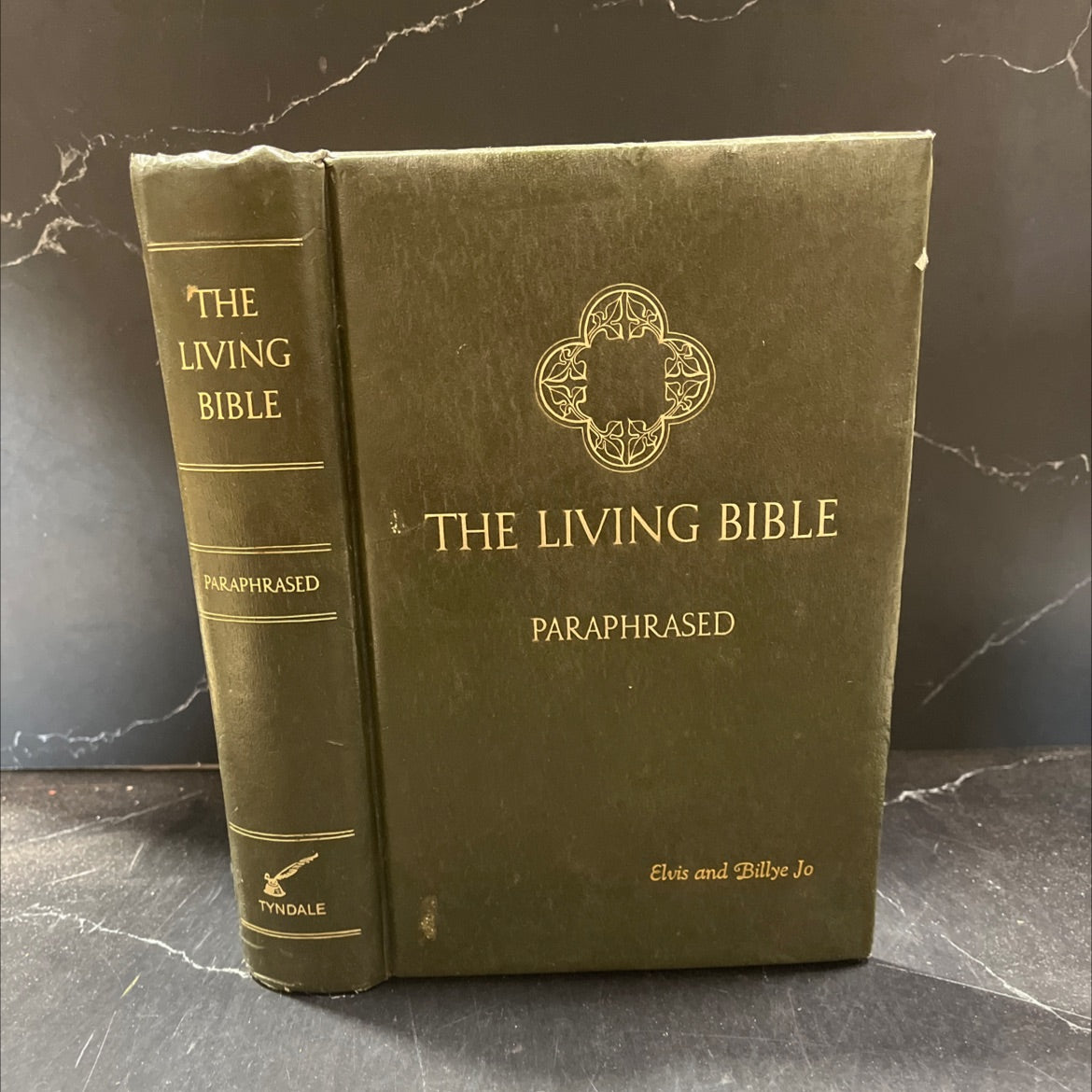holy bible the living bible paraphrased book, by unknown, 1971 Hardcover image 1