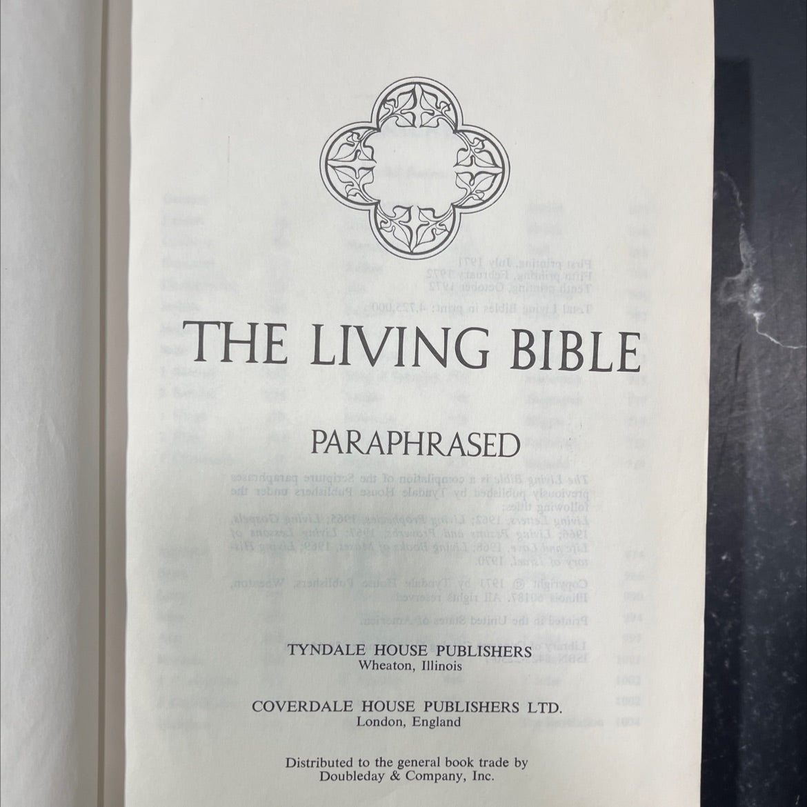 holy bible the living bible paraphrased book, by unknown, 1971 Hardcover image 2