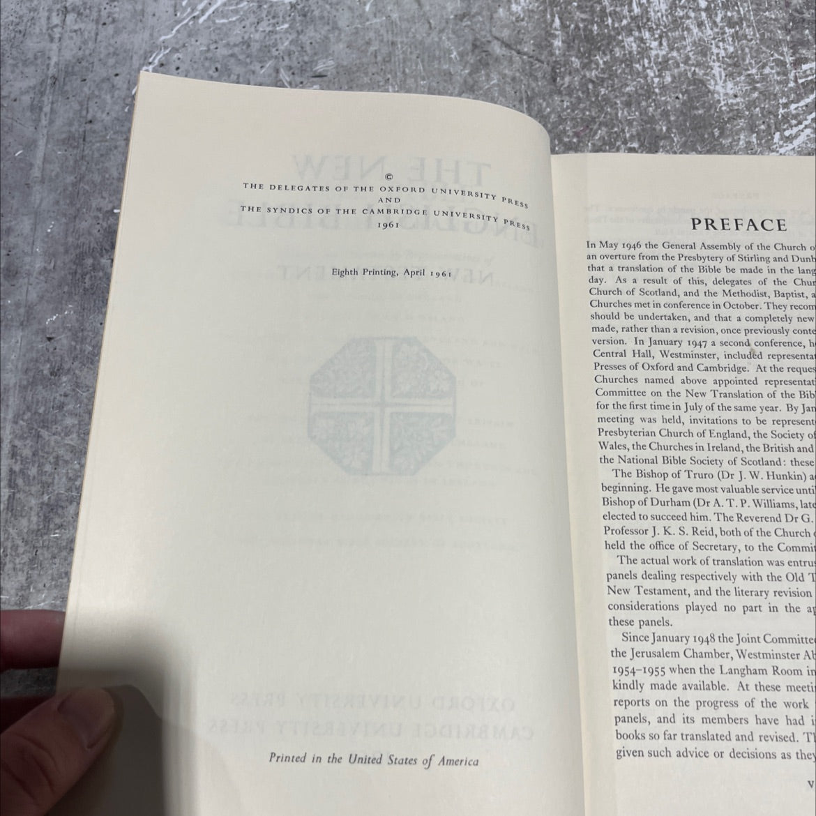holy bible the new english bible new testament book, by unknown, 1961 Hardcover image 3
