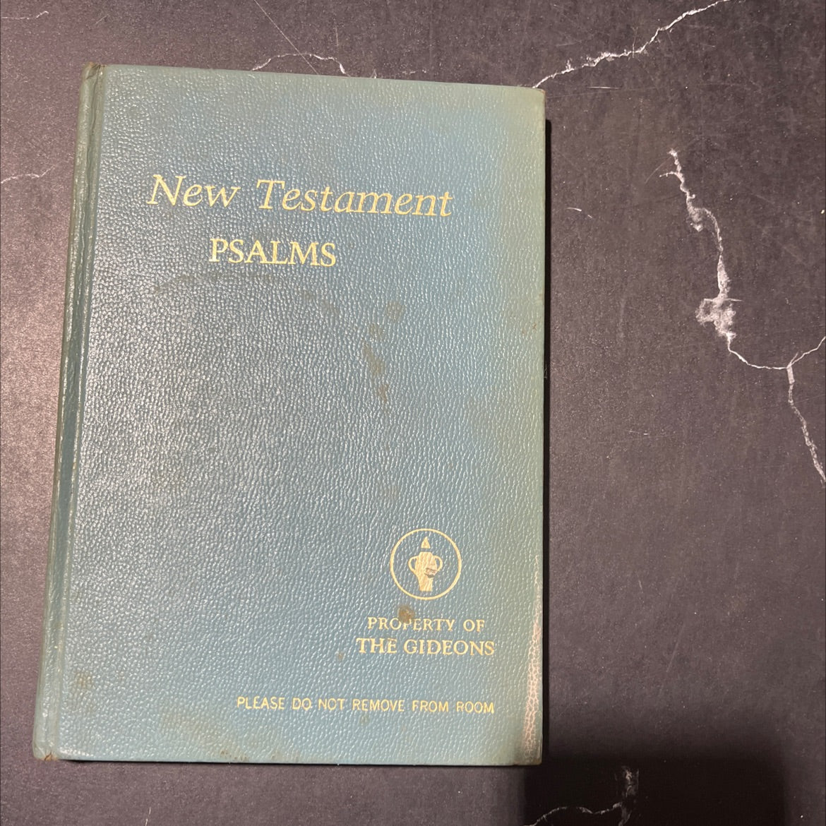 holy bible the new testament of our lord and saviour jesus christ with psalms book, by unknown, 2010 Hardcover image 1