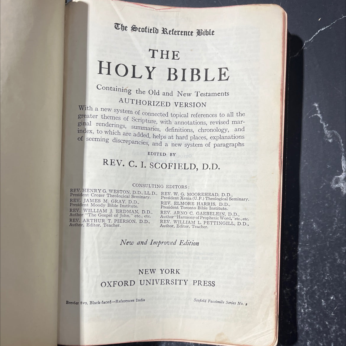 holy bible book, by rev. c. i. scofield, d.d., 1945 Leather image 2