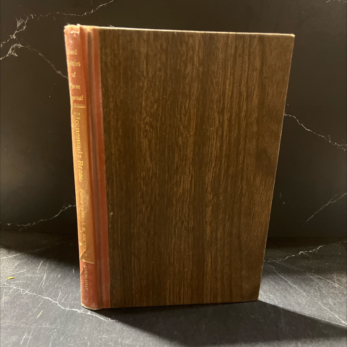 homemade bread book, by food editors of farm journal, 1969 Hardcover image 1