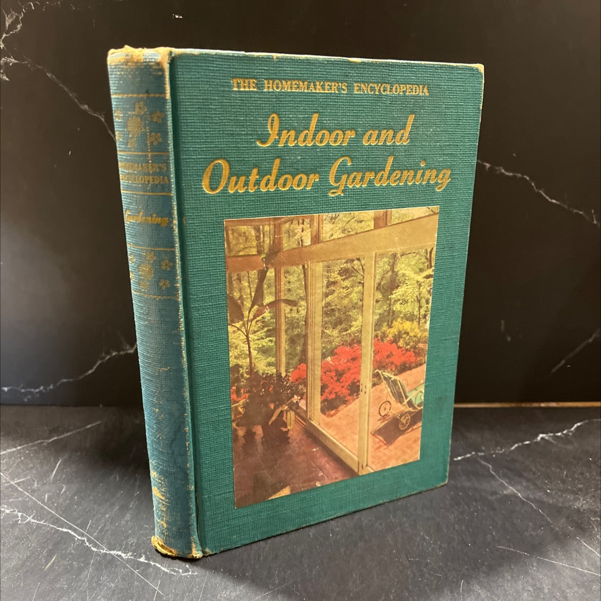 homemaker's encyclopedia book, by Miriam B. Reichl, 1952 Hardcover image 1