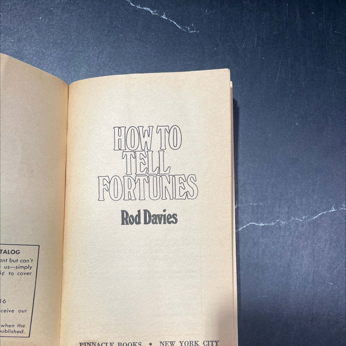 how to tell fortunes book, by Rod Davies, 1974 Paperback image 2