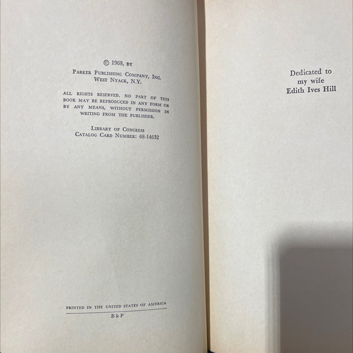 how to think like a millionaire book, by howard e. hill, 1968 Hardcover image 3