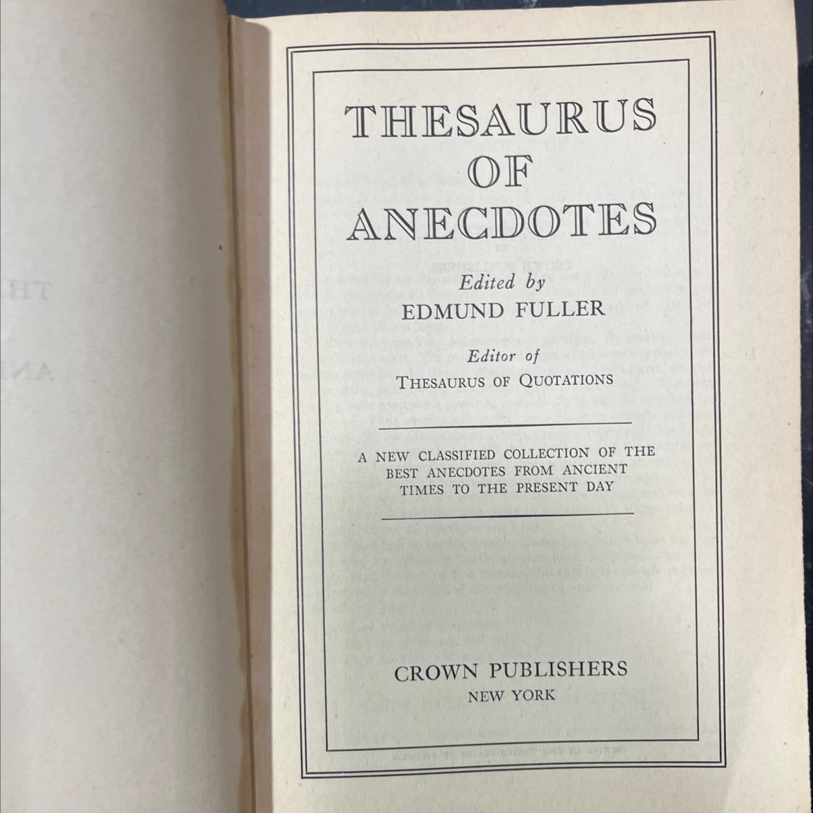 ht ma thesaurus of anecdotes book, by edmund fuller, 1942 Hardcover image 2