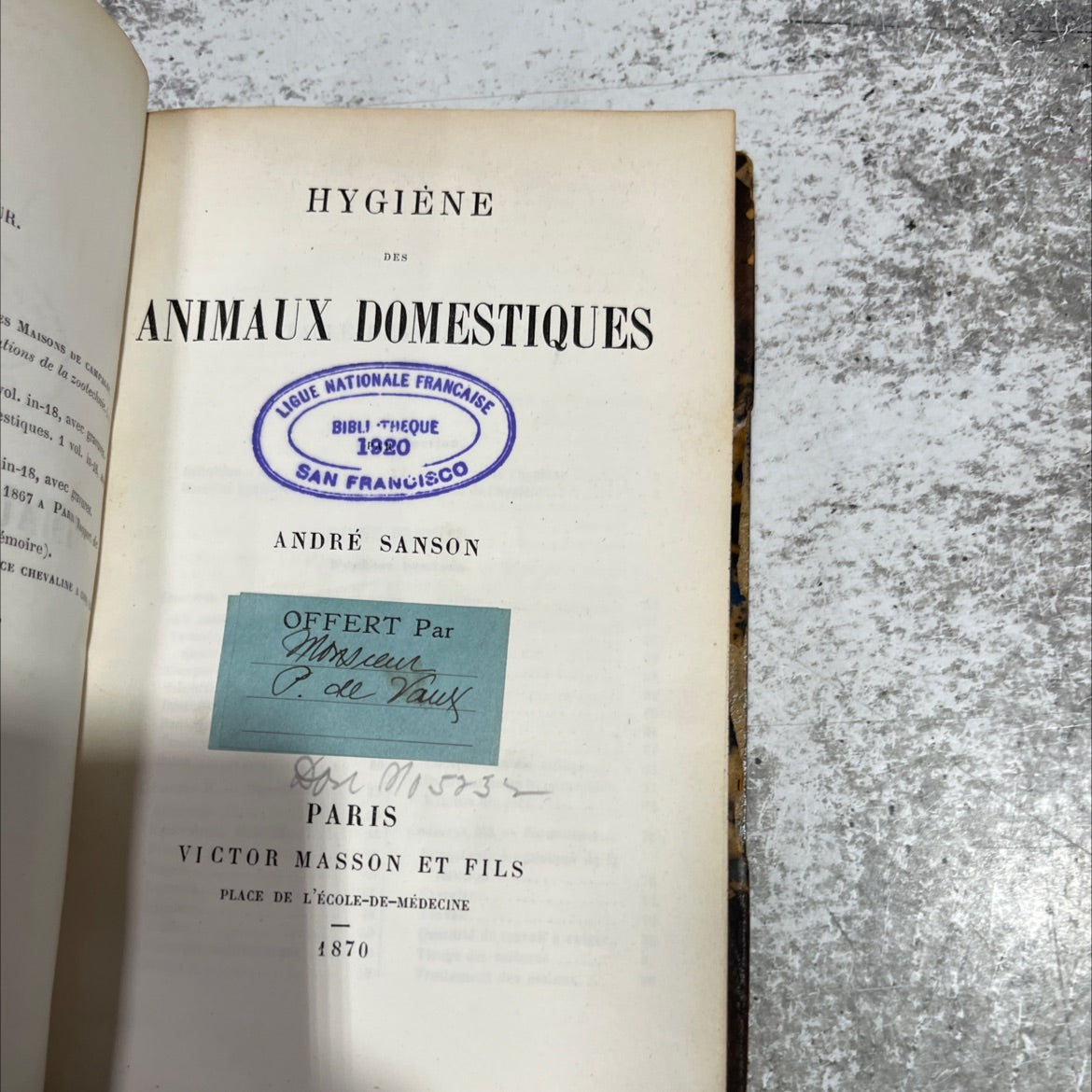 hygiene of domestic animals book, by André Sanson, 1920 Hardcover image 2