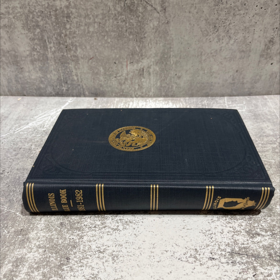 illinois blue book 1981-1982 book, by jim edgar, 1982 Hardcover image 4