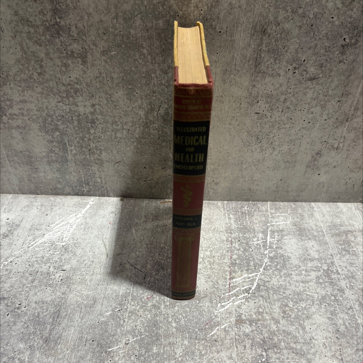 illustrated medical and health encyclopedia book, by morris fishbein, m.d., 1959 Hardcover image 4