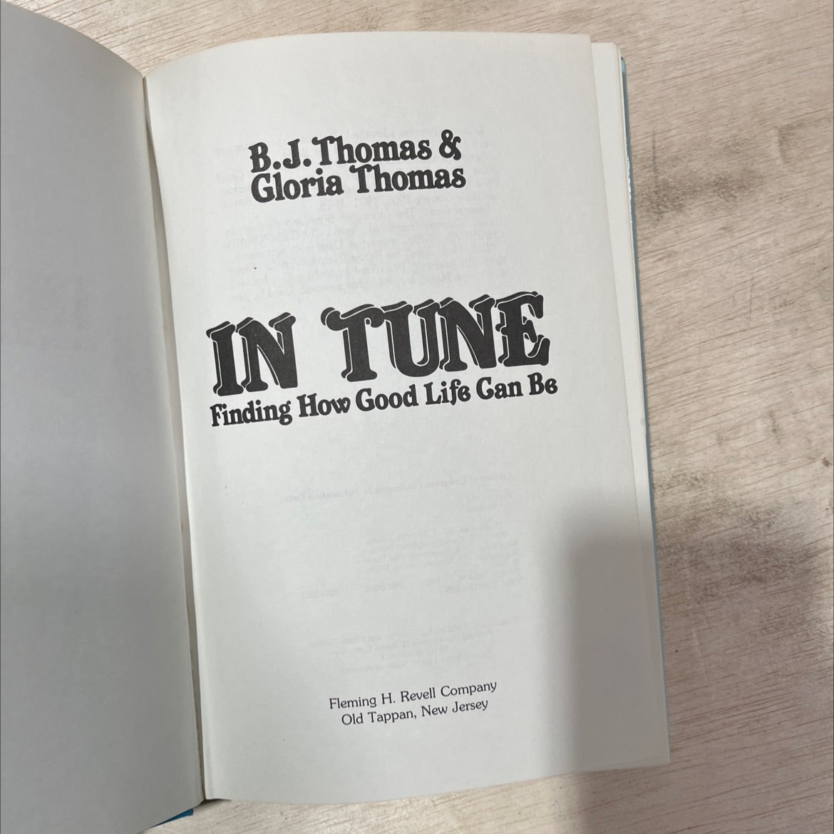in tune finding how good life can be book, by B.J. Thomas & Gloria Thomas, 1983 Hardcover, Vintage image 2