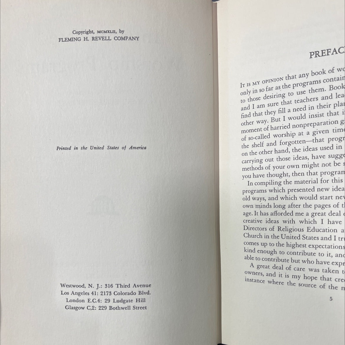 intermediates' worship programs book, by mary elizabeth past, 1942 Hardcover image 3