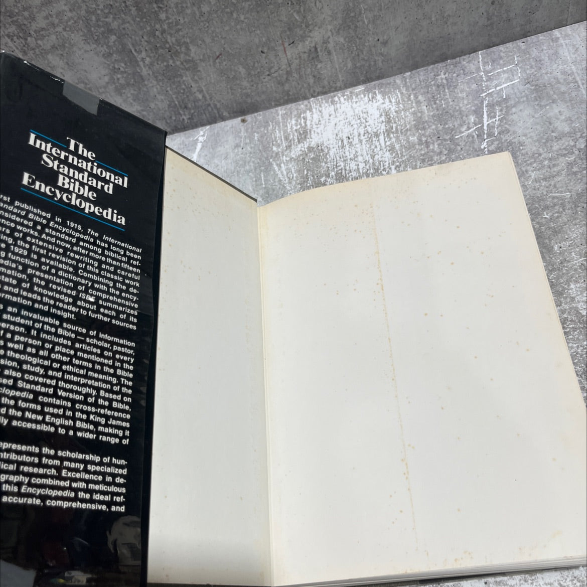 international standard bible encyclopedia volume one a-d book, by geoffrey w. bromiley, 1979 Hardcover image 4