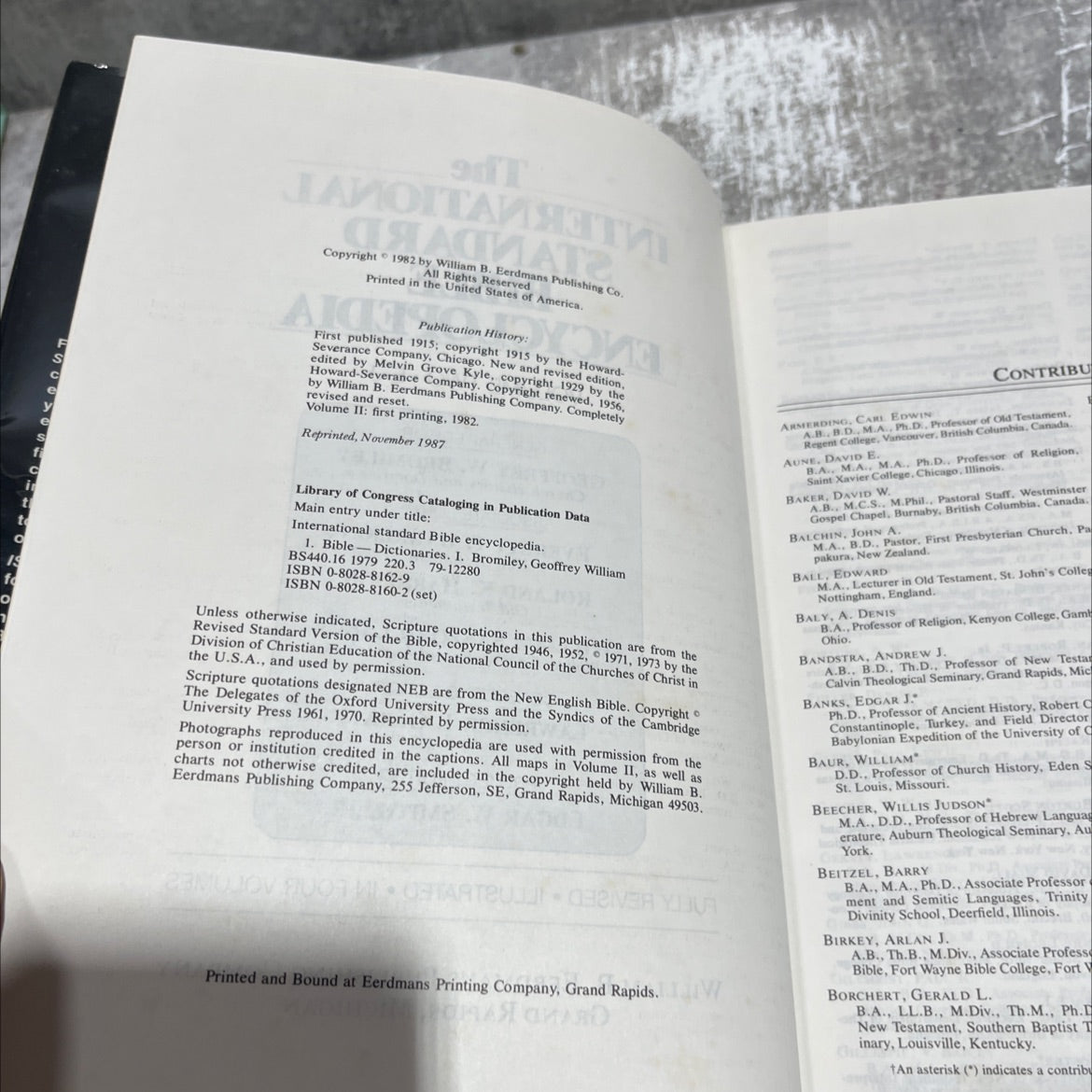 international standard bible encyclopedia volume two e-j book, by geoffrey w. bromiley, 1982 Hardcover image 3