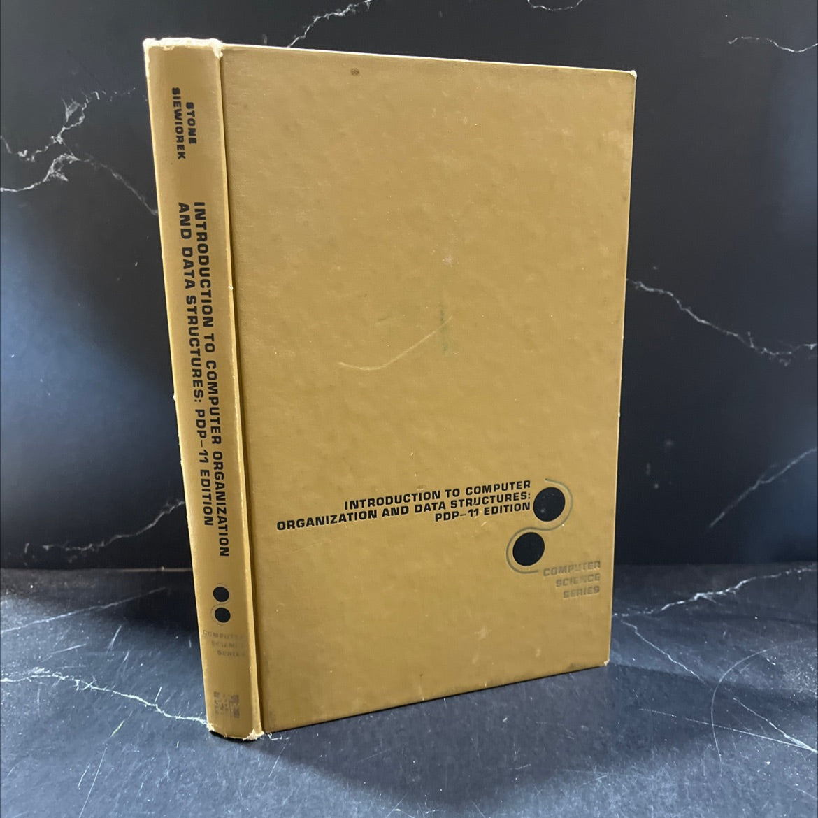 introduction to computer organization and data structures: pdp-11 edition book, by harold s. stone, daniel p. image 1