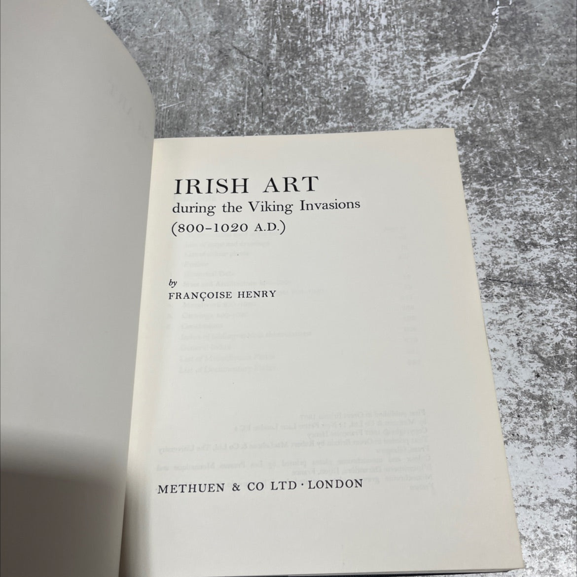 irish art during the viking invasions book, by françoise henry, 1967 Hardcover image 2