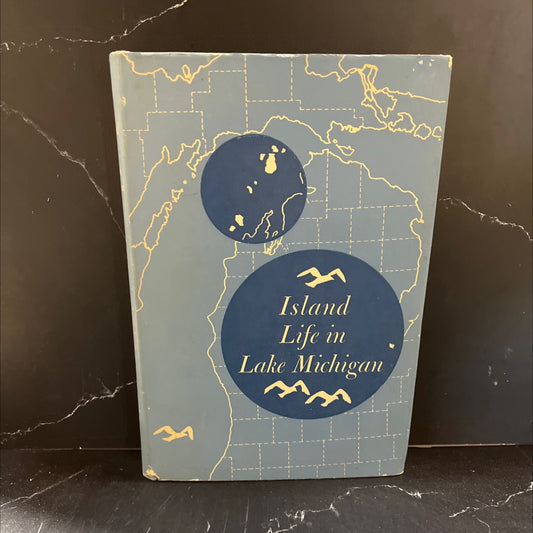 island life: a study of the land vertebrates of the islands of eastern lake michigan book, by robert t. hatt, josselyn image 1