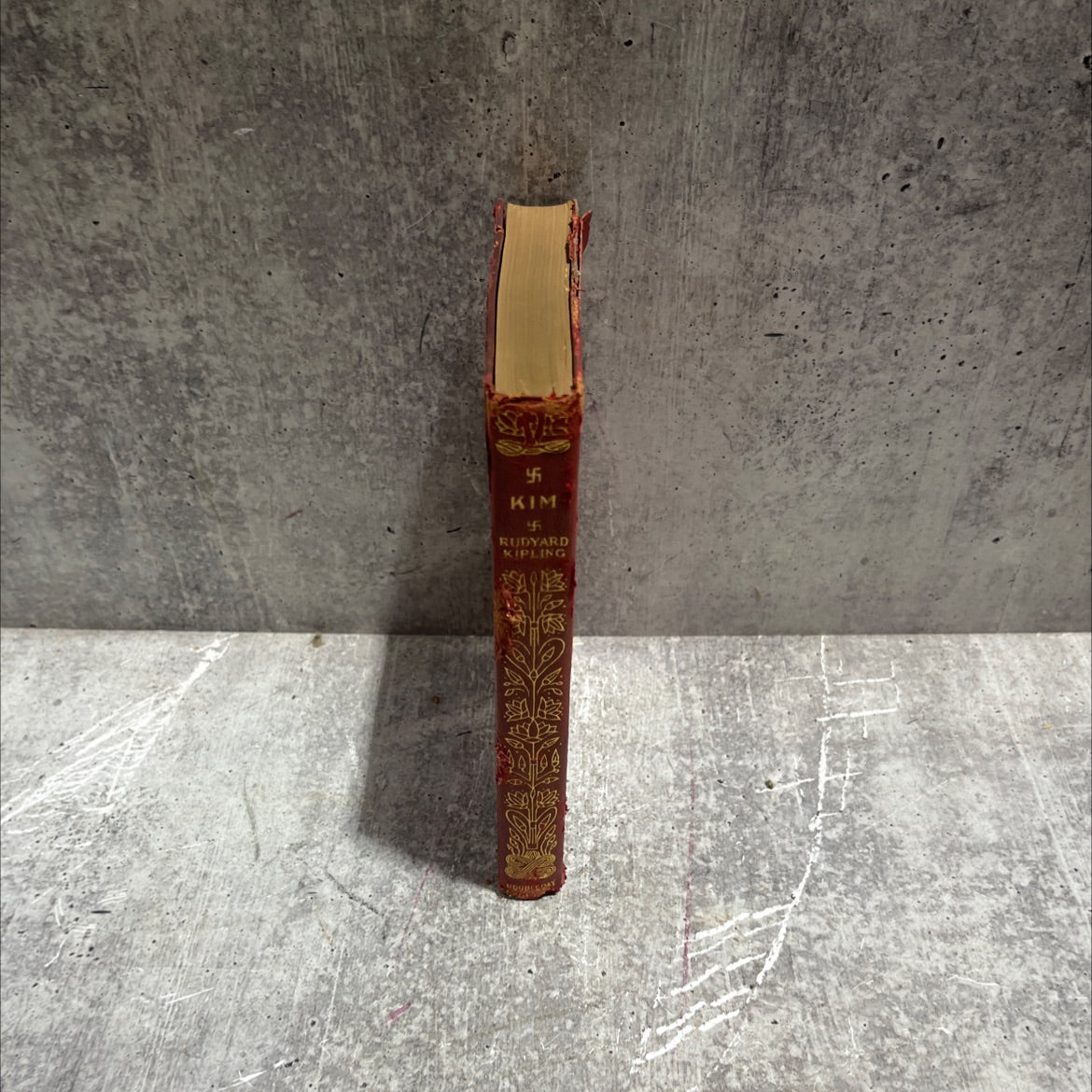 kim book, by rudyard kipling, 1915 Leather image 4