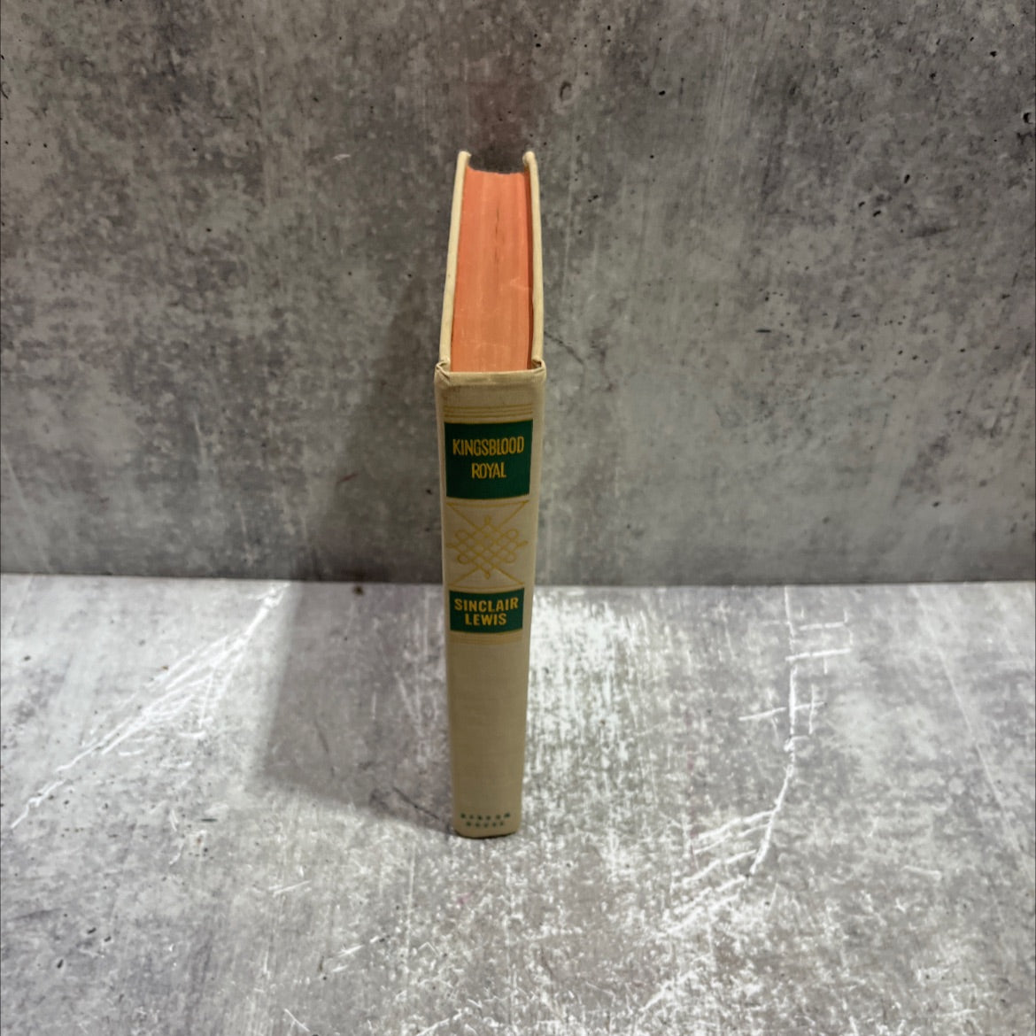 kingsblood royal book, by sinclair lewis, 1947 Hardcover image 4