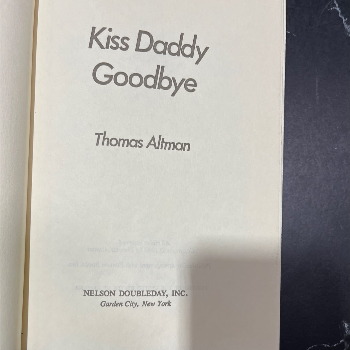 kiss daddy goodbye book, by Thomas Altman, 1980 Hardcover image 2
